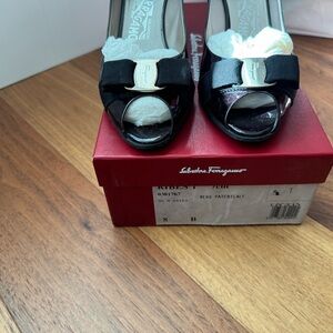 Salvatore Ferragamo Patent Vara Peep-Toe Heels – Size 8